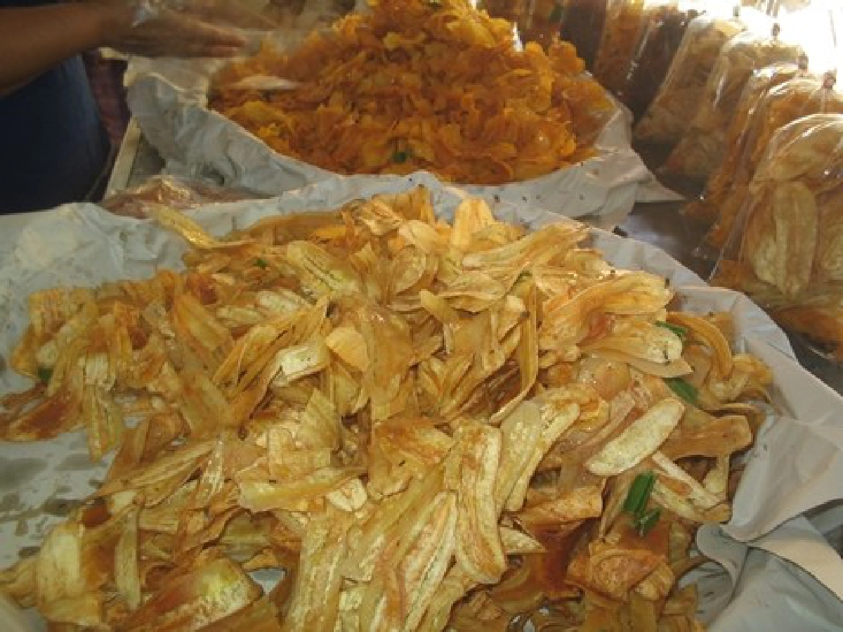 สู้ชีวิต!ฝ่าวิกฤติขาย'กล้วยฉาบ'