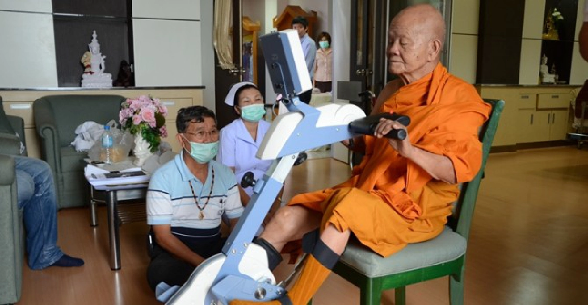 'หลวงพ่อคูณ'ดีขึ้นปั่นจักรยานได้แล้ว 'หลวงพ่อคูณ'ดีขึ้นปั่นจักรยานได้แล้ว