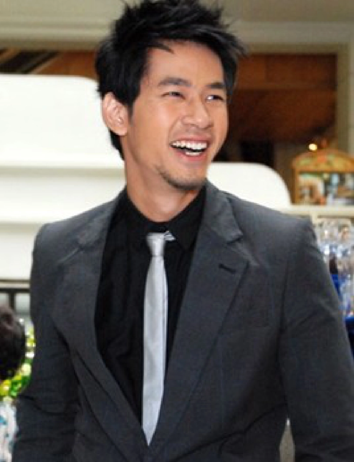 เม้าท์นอกจอ
เม้าท์นอกจอ