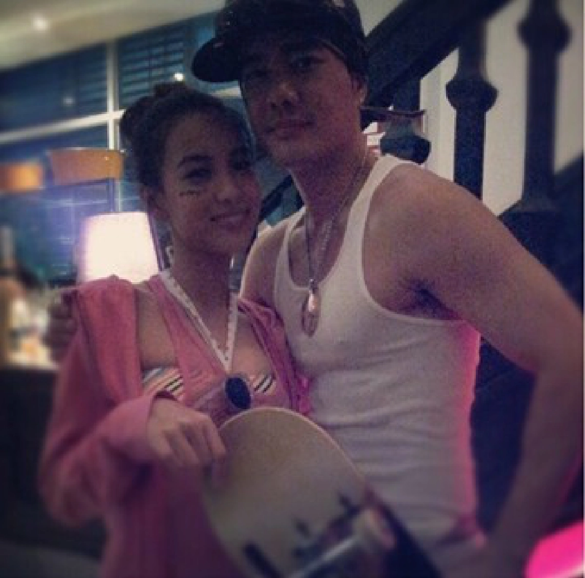 คู่รักหวานผ่านอินสตาแกรมรับวาเลนไทน์ คู่รักหวานผ่านอินสตาแกรมรับวาเลนไทน์