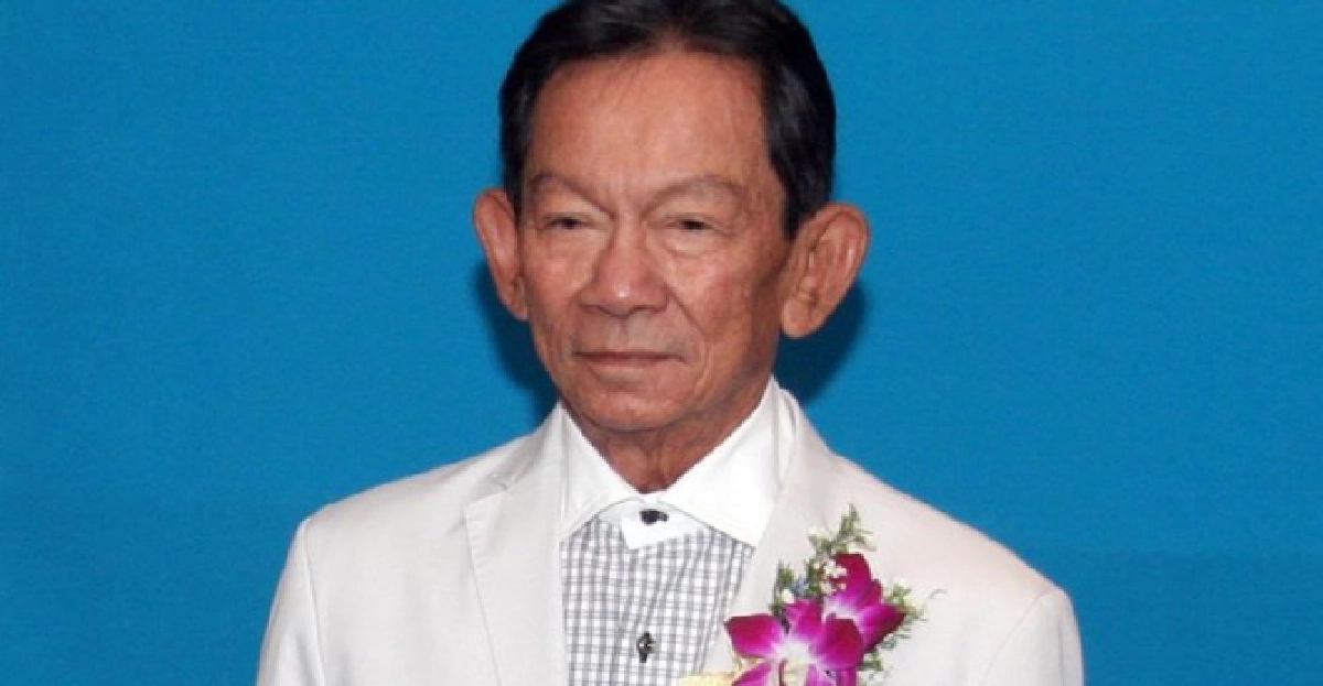กราบศพเสธ.หนั่น 
