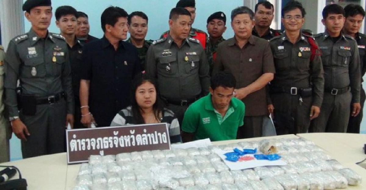 รวบสองพี่น้องขนยาบ้า2แสนเม็ดเข้ากรุง รวบสองพี่น้องขนยาบ้า2แสนเม็ดเข้ากรุง