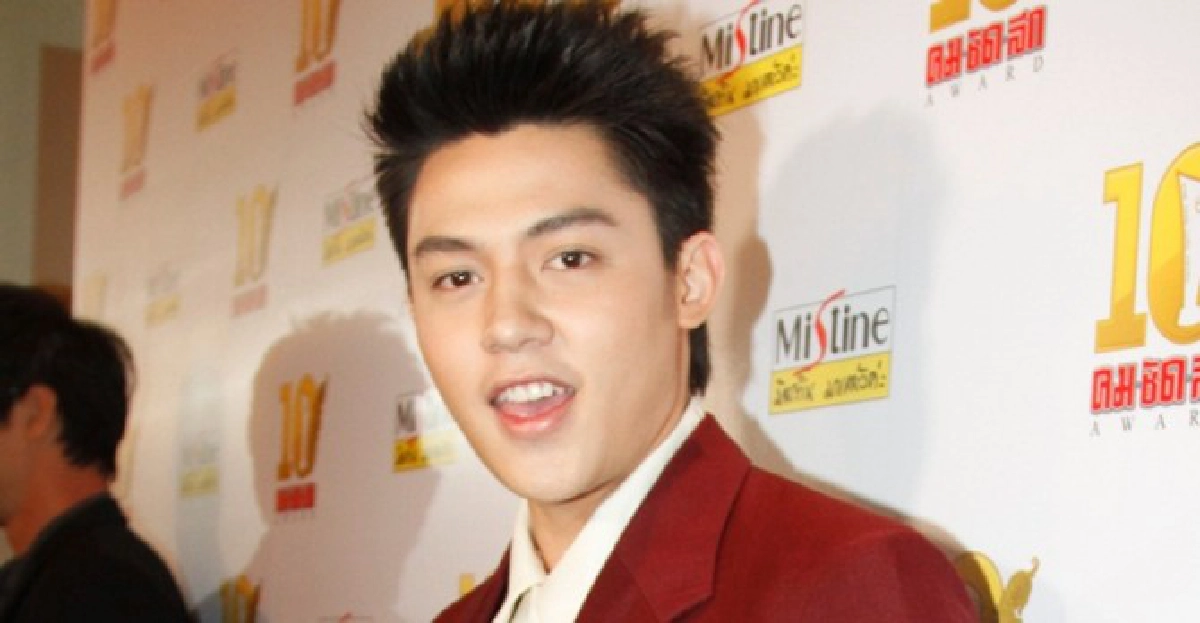 'หมาก'โต้โพสต์อินสตาแกรมกระทบ'วิว' 'หมาก'โต้โพสต์อินสตาแกรมกระทบ'วิว'