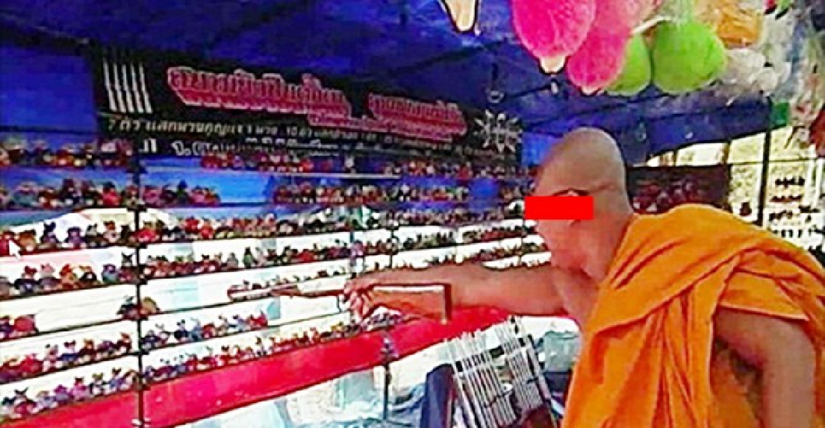 ฉาวอีก!ภาพพระยิงปืนงานวัดว่อนเน็ต