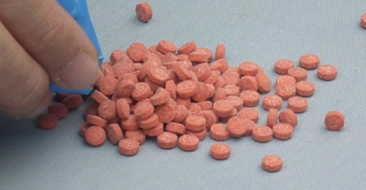 รวบ'เป้บางบ่อ'เอเย่นต์ยาบ้า รวบ'เป้บางบ่อ'เอเย่นต์ยาบ้า