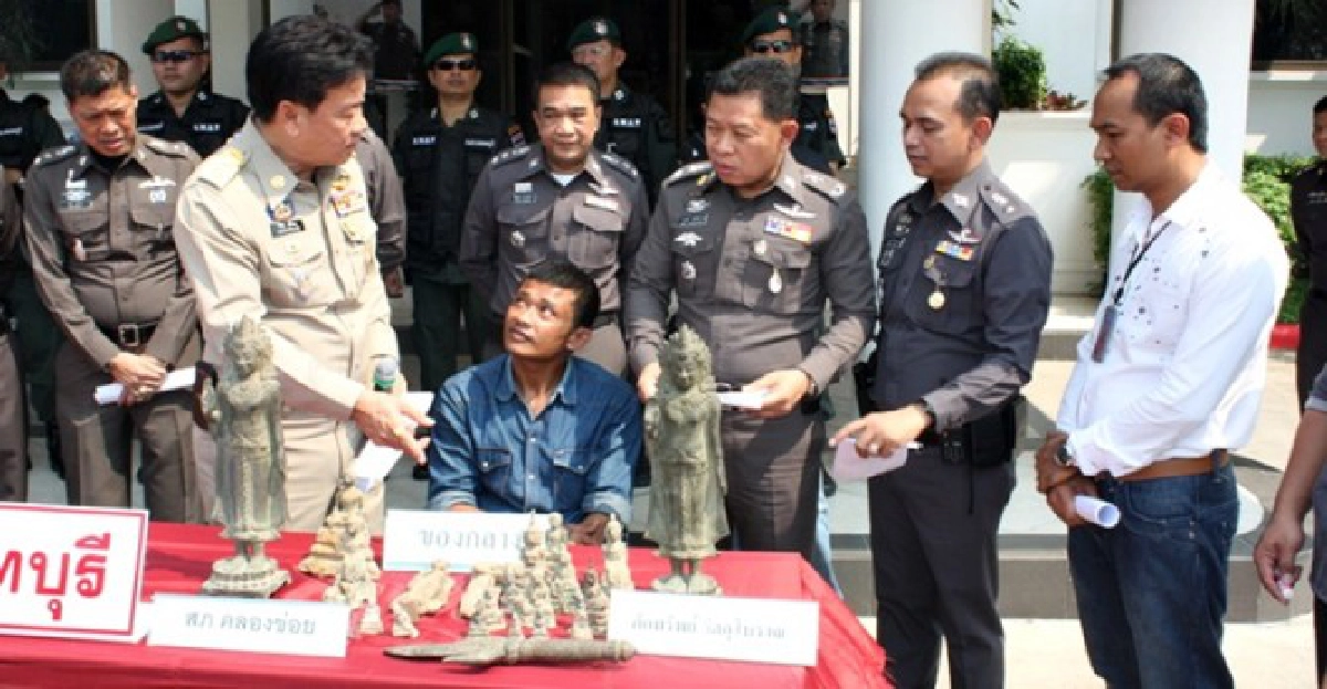 รวบอดีตพระ!ขโมยพระพุทธรูปโบราณ รวบอดีตพระ!ขโมยพระพุทธรูปโบราณ