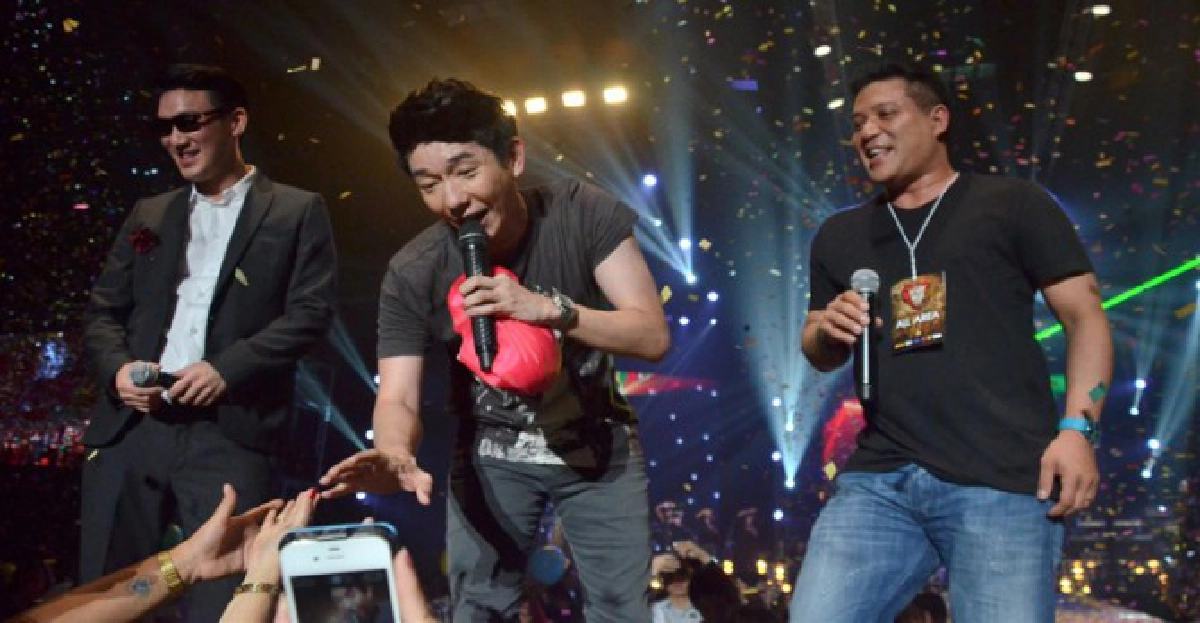 'บอย พีซเมคเกอร์'ระเบิดความมันส์เอาใจ'คนโสด'
'บอย พีซเมคเกอร์'ระเบิดความมันส์เอาใจ'คนโสด'