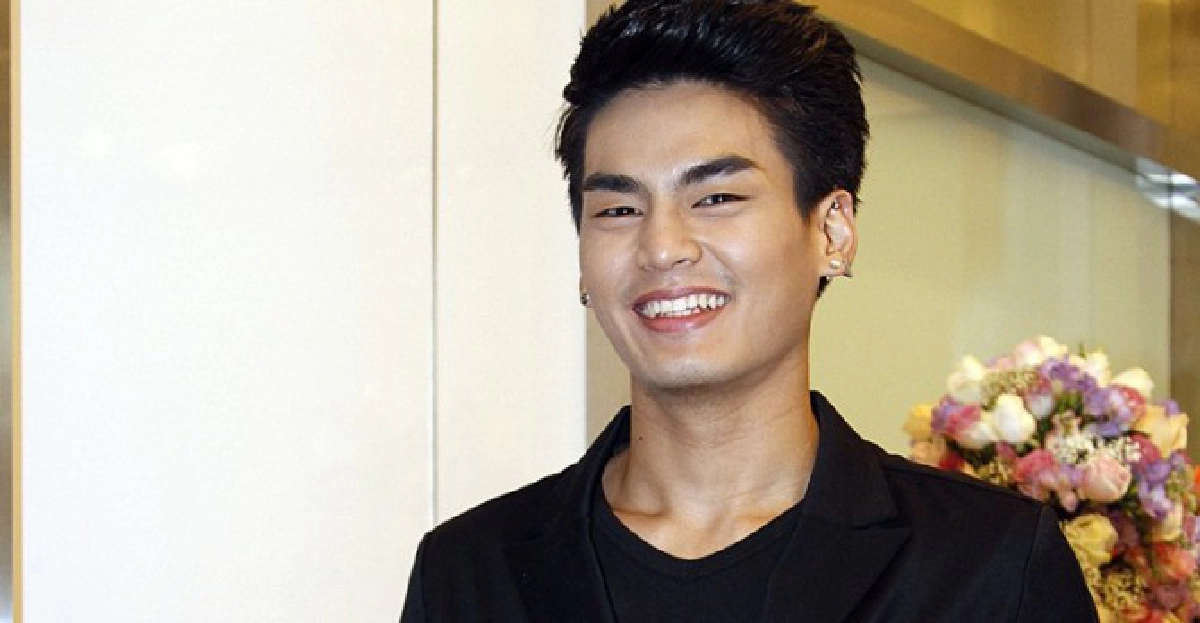 'ฮั่น'ถ่ายเซ็กซี่ปิดนอกเปิดใน 'ฮั่น'ถ่ายเซ็กซี่ปิดนอกเปิดใน