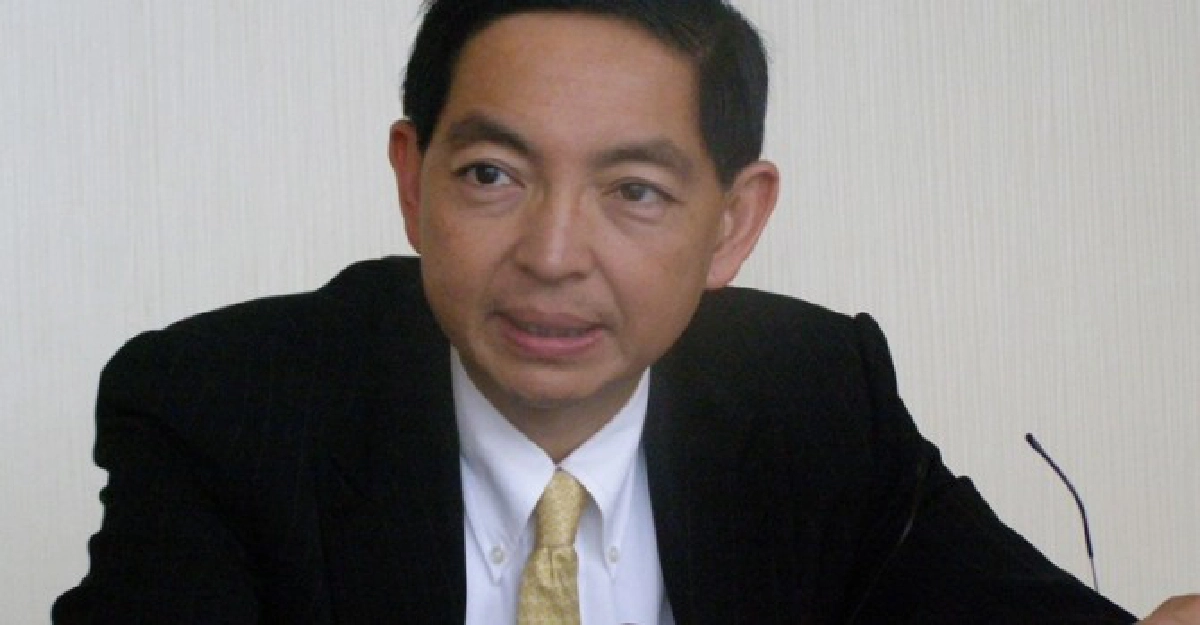 'ไทยต้องเตรียมพร้อมเป็นอาเซียน' 'ไทยต้องเตรียมพร้อมเป็นอาเซียน'
