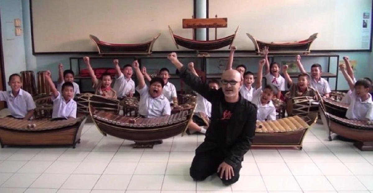 โลกเปลี่ยนไปดนตรไทยเปลี่ยนแปลง23
โลกเปลี่ยนไปดนตรไทยเปลี่ยนแปลง23