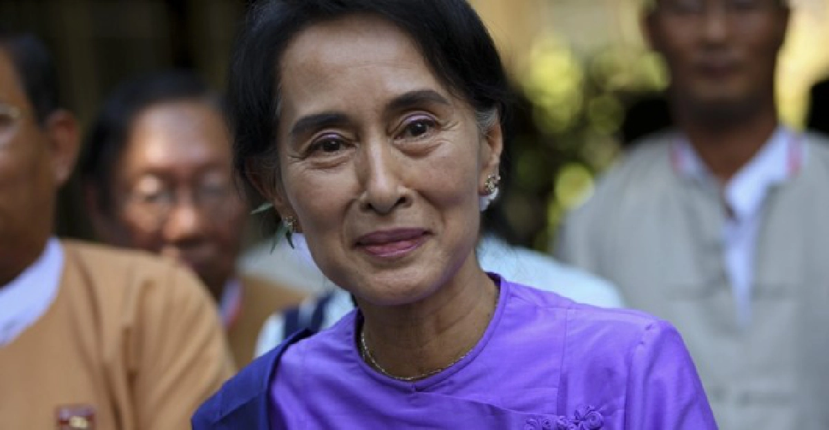 ตามคาด!'ซูจี'นั่งปธ.พรรคฯ