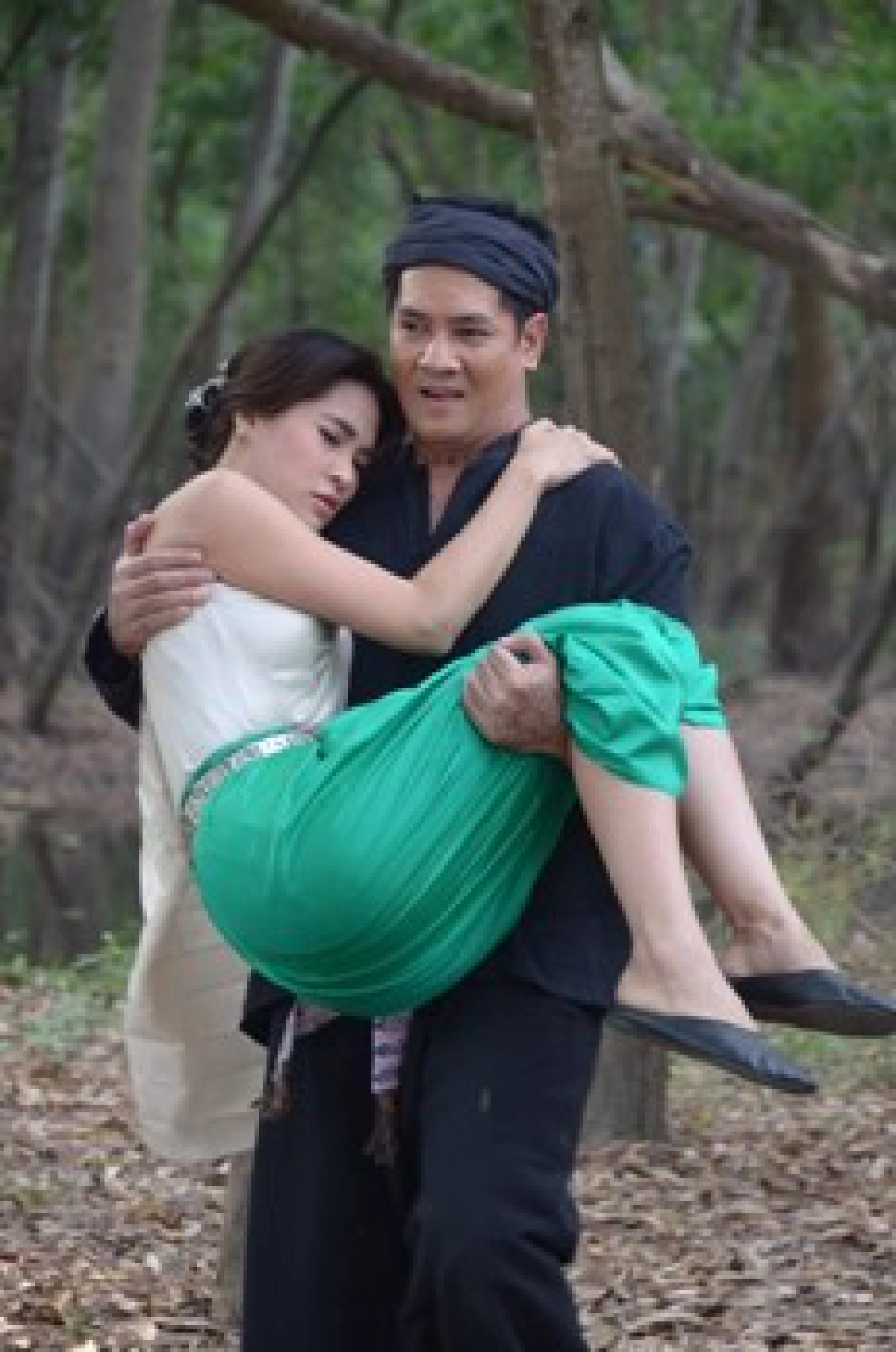 'พลอย'มารยาอ้อน'ต้น'หลอกไปให้'กันต์'ฆ่า
'พลอย'มารยาอ้อน'ต้น'หลอกไปให้'กันต์'ฆ่า