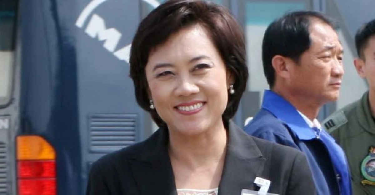 'ฐิติมา'เล็งชง'แปดริ้ว'ประตูการค้าโลก 'ฐิติมา'เล็งชง'แปดริ้ว'ประตูการค้าโลก