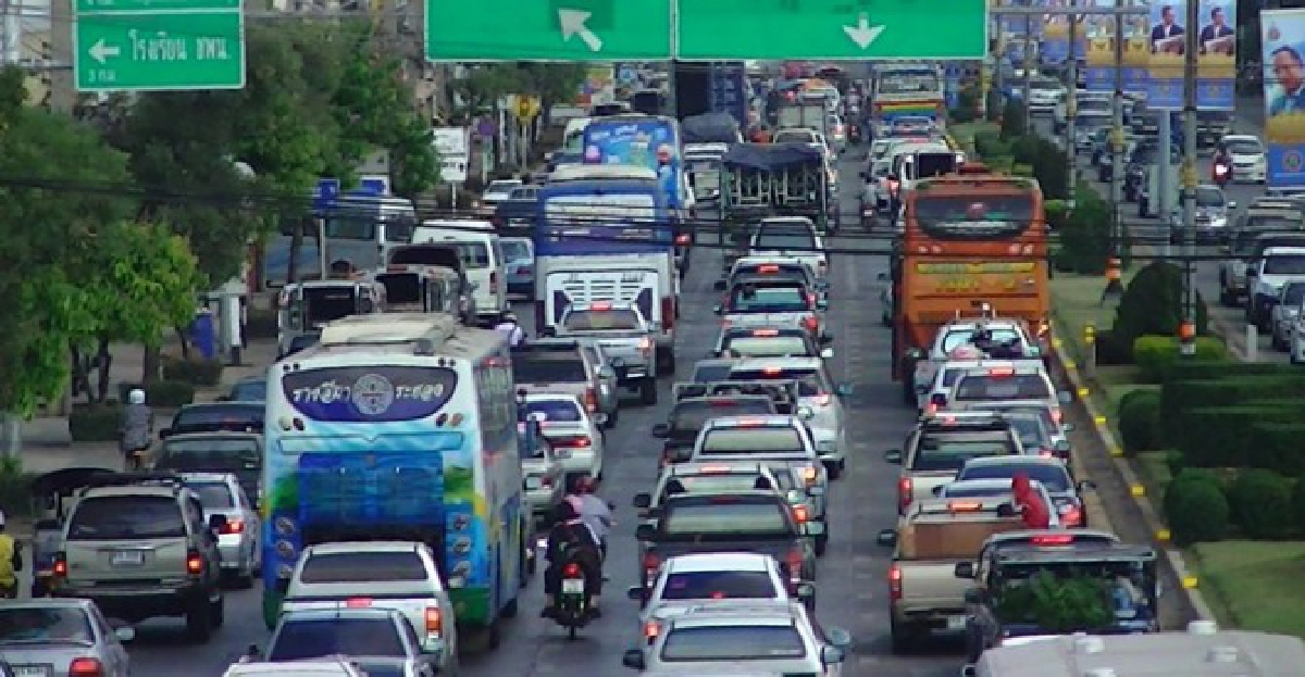 กทม.ตั้งวอร์รูมรณรงค์ลดอุบัติเหตุช่วงสงกรานต์ กทม.ตั้งวอร์รูมรณรงค์ลดอุบัติเหตุช่วงสงกรานต์