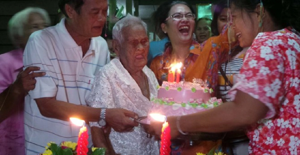'ระยอง'ฉลองวันเกิด'แม่เฒ่า'100ปี