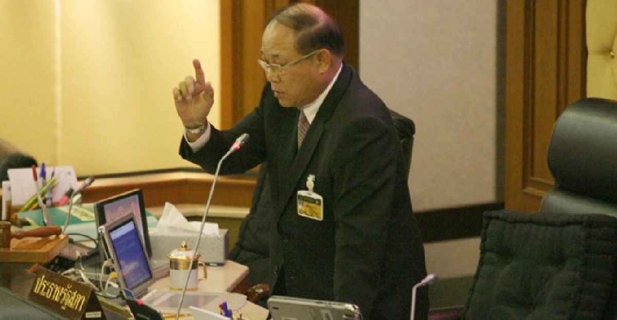 'นิคม'ยันทำหน้าที่ปธ.ที่ประชุมถกแก้รธน.ต่อ 'นิคม'ยันทำหน้าที่ปธ.ที่ประชุมถกแก้รธน.ต่อ