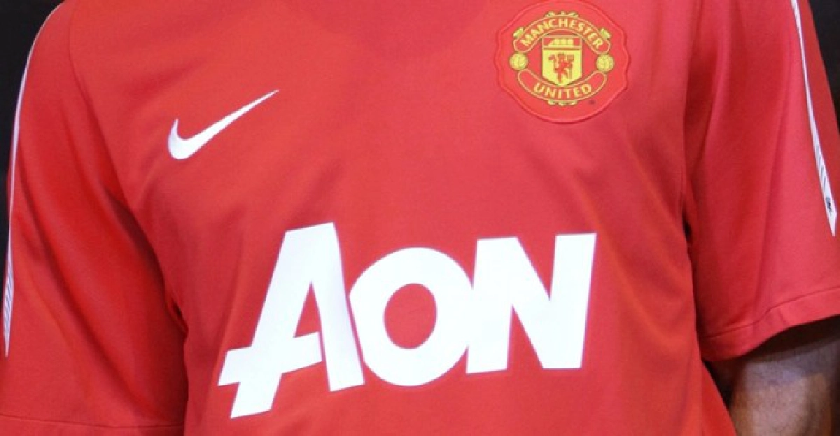 'ผี'รับ6พันล.ขายชื่อสนามซ้อม