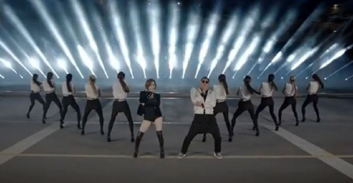 'ไซ'ปล่อยเพลงใหม่ฮิตอีกแล้ว! 'ไซ'ปล่อยเพลงใหม่ฮิตอีกแล้ว!