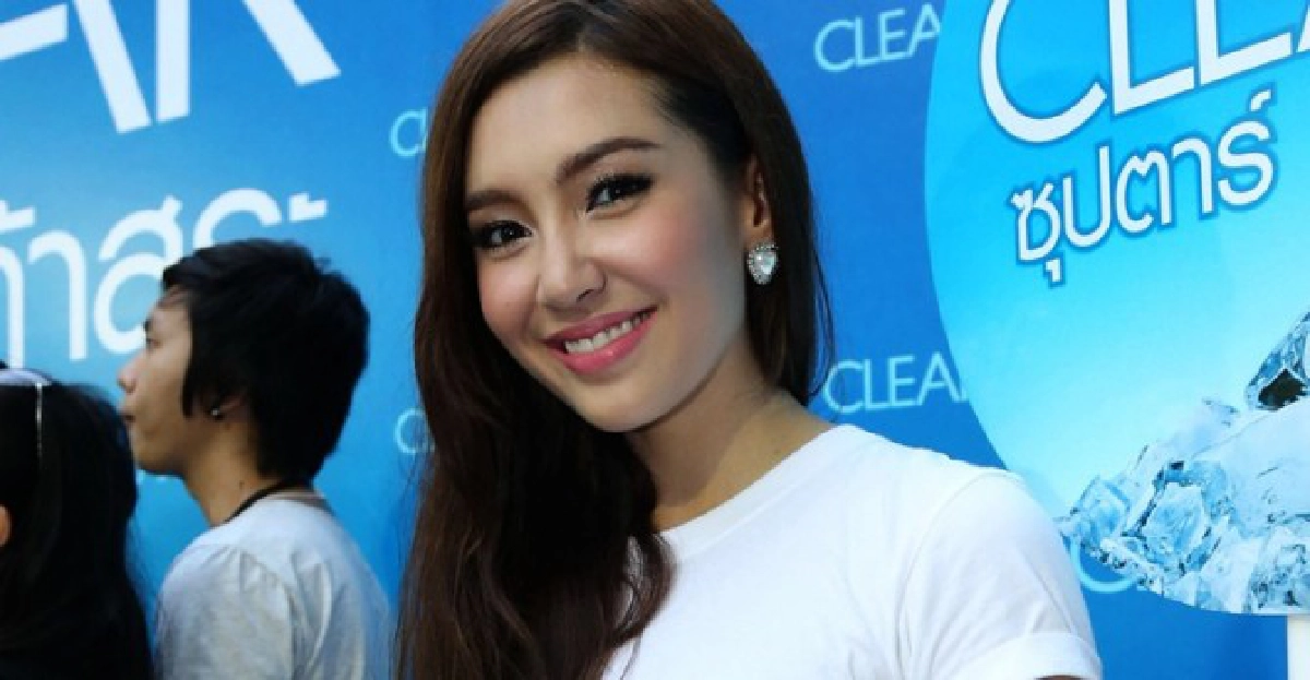 'เบลล่า'ปัดกิ๊ก'เจมส์'แค่เพื่อนร่วมงาน
'เบลล่า'ปัดกิ๊ก'เจมส์'แค่เพื่อนร่วมงาน