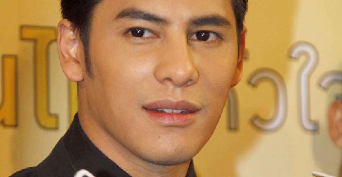 'ซี'บอก'แม่'เข้าฝันแม่บ้านฝากดูแลลูก
'ซี'บอก'แม่'เข้าฝันแม่บ้านฝากดูแลลูก