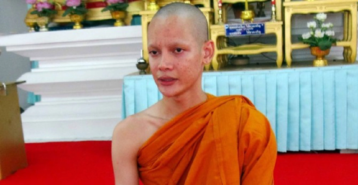 'พระแจ๊ส'เปิดใจ!บวชทดแทนคุณพ่อแม่ 'พระแจ๊ส'เปิดใจ!บวชทดแทนคุณพ่อแม่