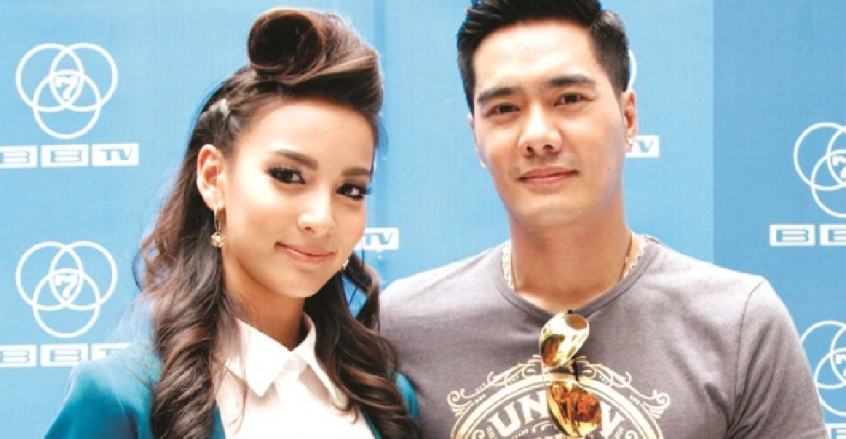 'เคลลี่'เคลียร์'พ่อกรีน'นอกรอบ 'เคลลี่'เคลียร์'พ่อกรีน'นอกรอบ