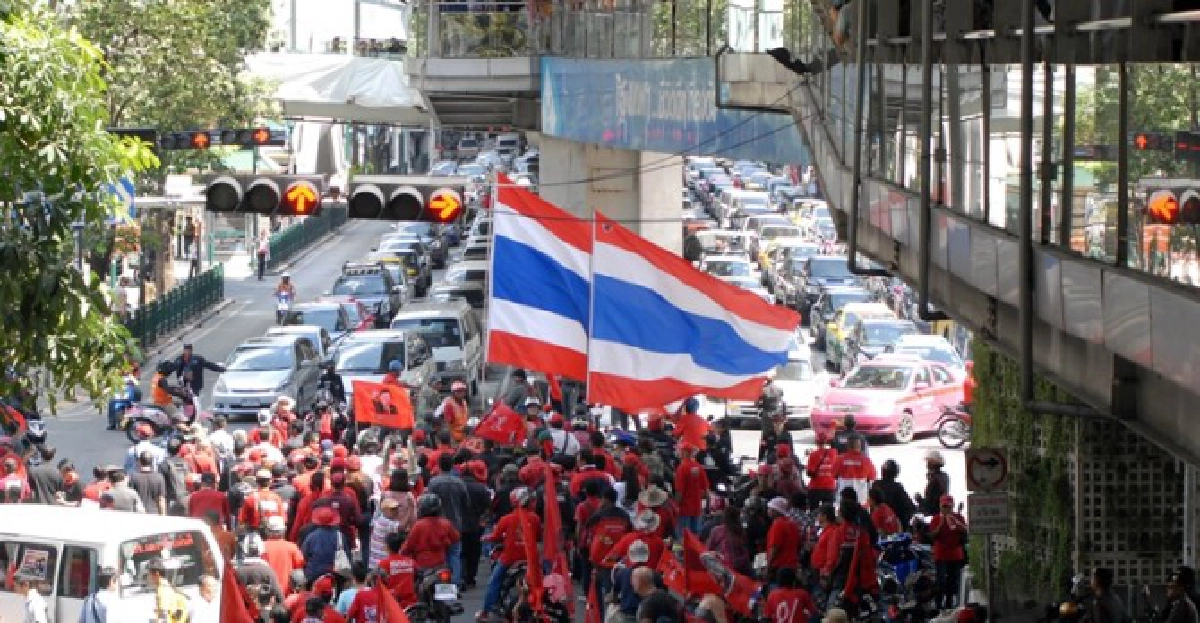 'ผู้ค้าราชประสงค์'วอน'แดง'อย่าปิดถนน 'ผู้ค้าราชประสงค์'วอน'แดง'อย่าปิดถนน