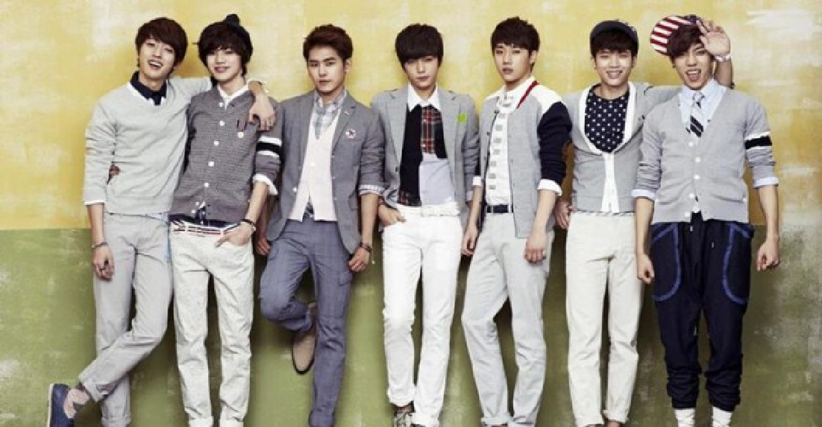 คุยกับ7หนุ่ม'อินฟินิท'ในห้วงแห่งรัก
คุยกับ7หนุ่ม'อินฟินิท'ในห้วงแห่งรัก