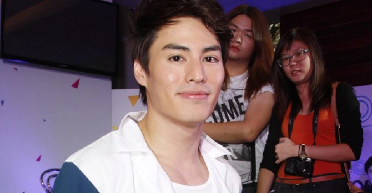 'ต้าร์'โต้'เหน็บ'พลอย'คุมไม่ได้
'ต้าร์'โต้'เหน็บ'พลอย'คุมไม่ได้