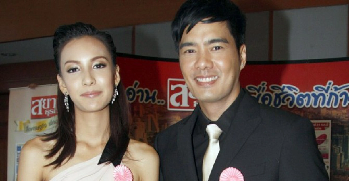 'เคลลี่'รับไม่หมั้น'กรีน'เหตุไม่พร้อมทั้งคู่ 'เคลลี่'รับไม่หมั้น'กรีน'เหตุไม่พร้อมทั้งคู่