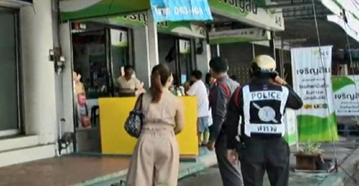โจรแสบ!บุกงัดร้านขายโทรศัพท์มือถือ โจรแสบ!บุกงัดร้านขายโทรศัพท์มือถือ