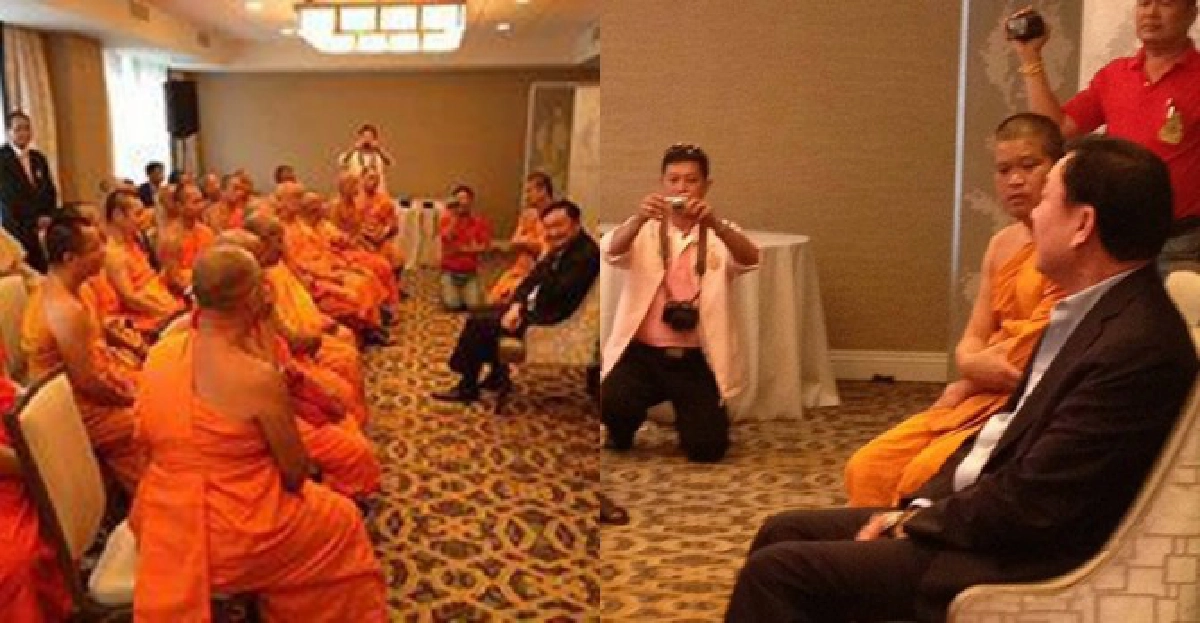 โชว์ภาพ'ทักษิณ'พบพระธรรมทูตที่สหรัฐฯ โชว์ภาพ'ทักษิณ'พบพระธรรมทูตที่สหรัฐฯ