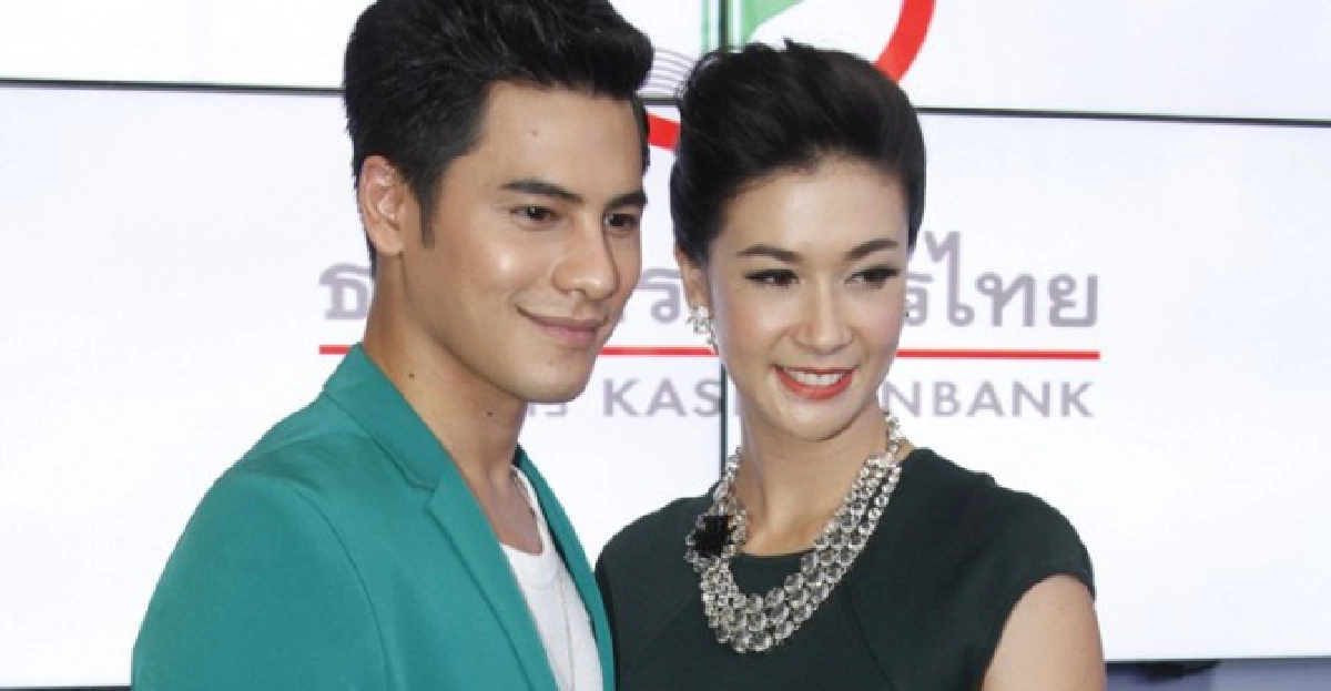 'ซี'แพลนแต่ง'เอมี่'ปีหน้า
'ซี'แพลนแต่ง'เอมี่'ปีหน้า