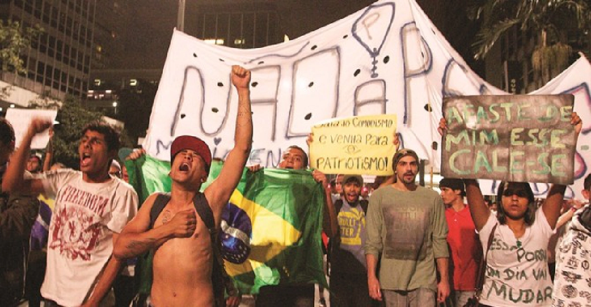 'ฟีฟ่า'ยัน'บราซิล'จัดบอลโลก! 'ฟีฟ่า'ยัน'บราซิล'จัดบอลโลก!