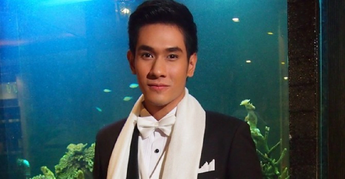 'อ๋อม'ปัดเซ็นสัญญาวิก7สี
'อ๋อม'ปัดเซ็นสัญญาวิก7สี