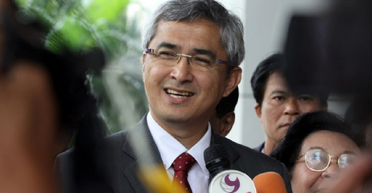 'ก่อแก้ว'แนะ'ม็อบชาวนา'บุก'ปชป.' 'ก่อแก้ว'แนะ'ม็อบชาวนา'บุก'ปชป.'