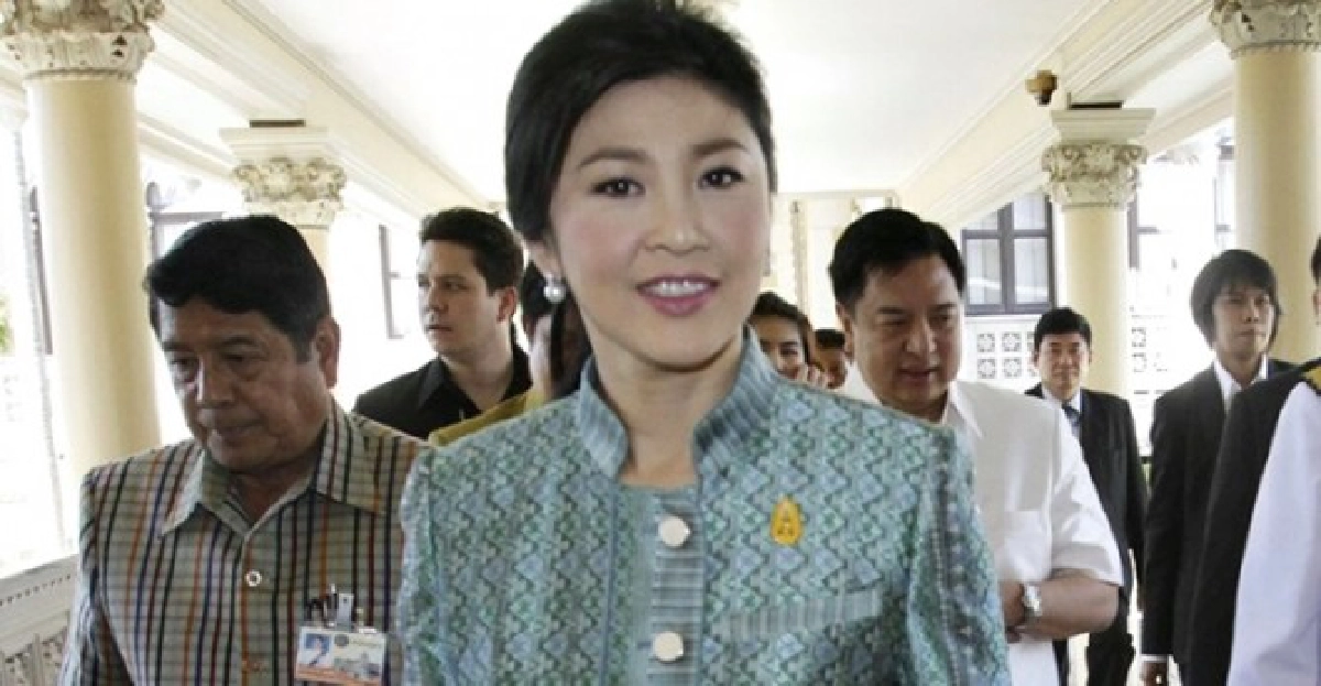 'ปู'แจงควบ'กห.'เพื่อช่วยกองทัพทำงานเร็วขึ้น
'ปู'แจงควบ'กห.'เพื่อช่วยกองทัพทำงานเร็วขึ้น