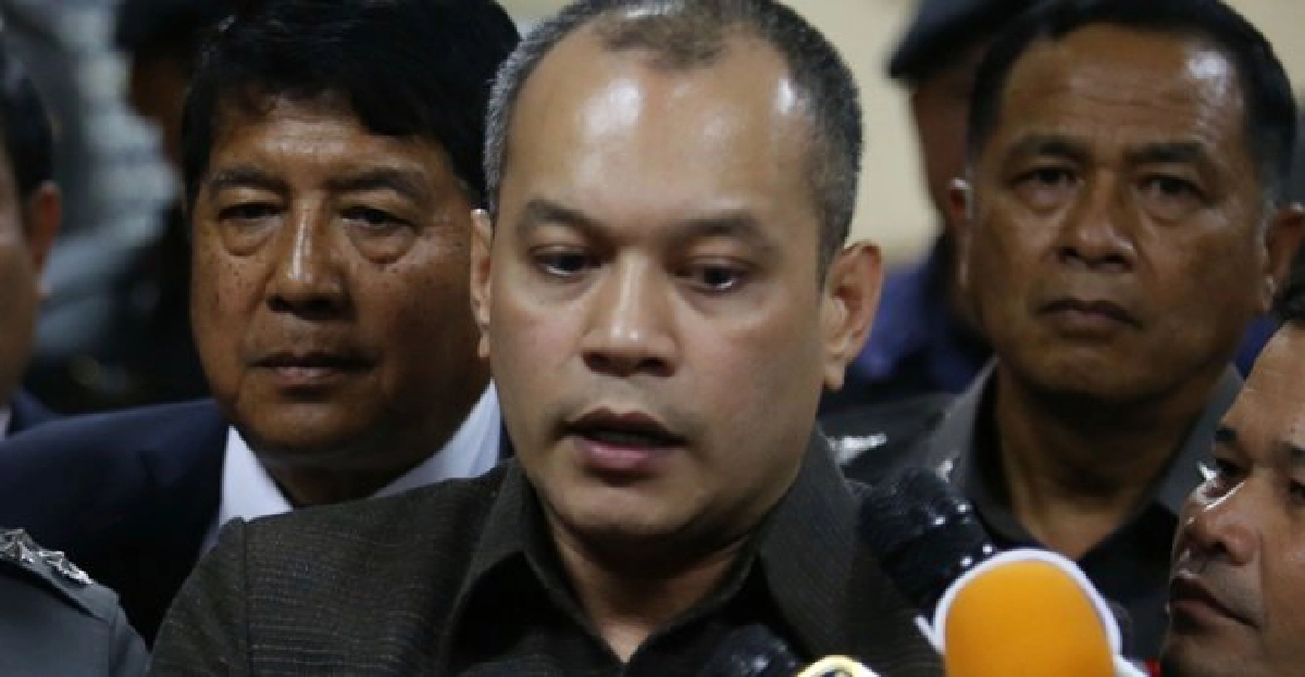 'เต้น'รับ'ตู่'จ่อนั่งประธานนปช. 'เต้น'รับ'ตู่'จ่อนั่งประธานนปช.