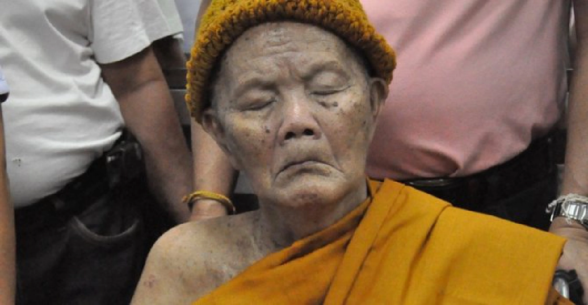 'หลวงพ่อคูณ'มีไข้ต่ำ-อ่อนเพลีย 'หลวงพ่อคูณ'มีไข้ต่ำ-อ่อนเพลีย