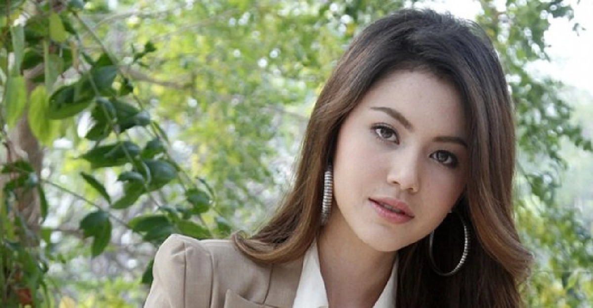 'ใหม่'ไม่รู้โดน'เอ'ฉกโฆษณา 'ใหม่'ไม่รู้โดน'เอ'ฉกโฆษณา