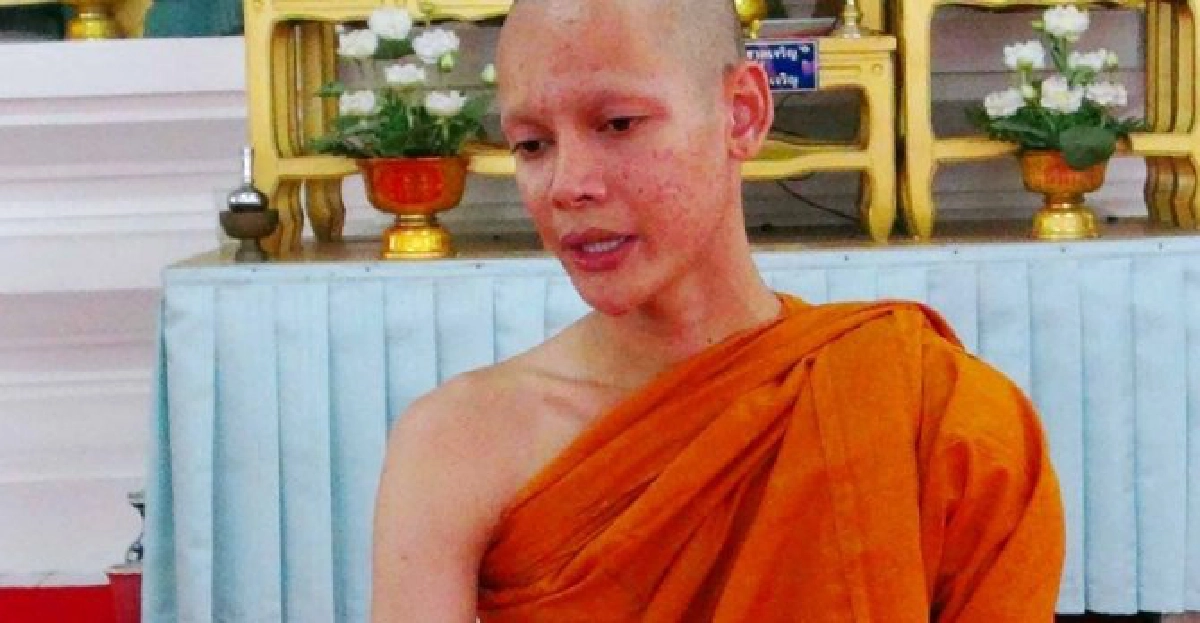 เผยลีลาเทศน์'พระแจ๊ส'อดีตมิสทิฟฟานี่ เผยลีลาเทศน์'พระแจ๊ส'อดีตมิสทิฟฟานี่