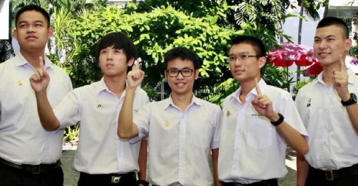 เด็กไทยเจ๋ง!คว้า3ทอง2เงินฟิสิกส์โอลิมปิก เด็กไทยเจ๋ง!คว้า3ทอง2เงินฟิสิกส์โอลิมปิก
