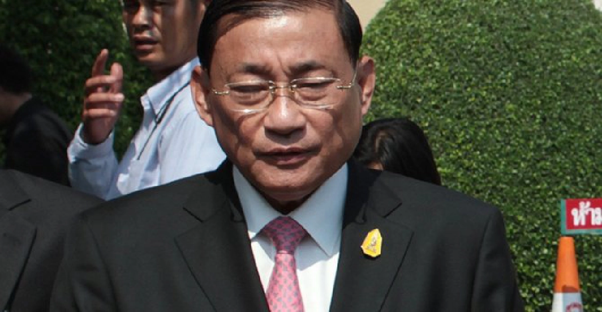 'ศธ.'จับมือ'ไอซีที'หาต้นตอเว็บปลอมวุฒิ 'ศธ.'จับมือ'ไอซีที'หาต้นตอเว็บปลอมวุฒิ