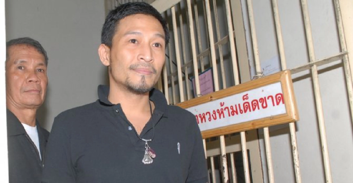 เครียดจัด!'เอ็กซ์'นอนคุกคืนแรก เครียดจัด!'เอ็กซ์'นอนคุกคืนแรก