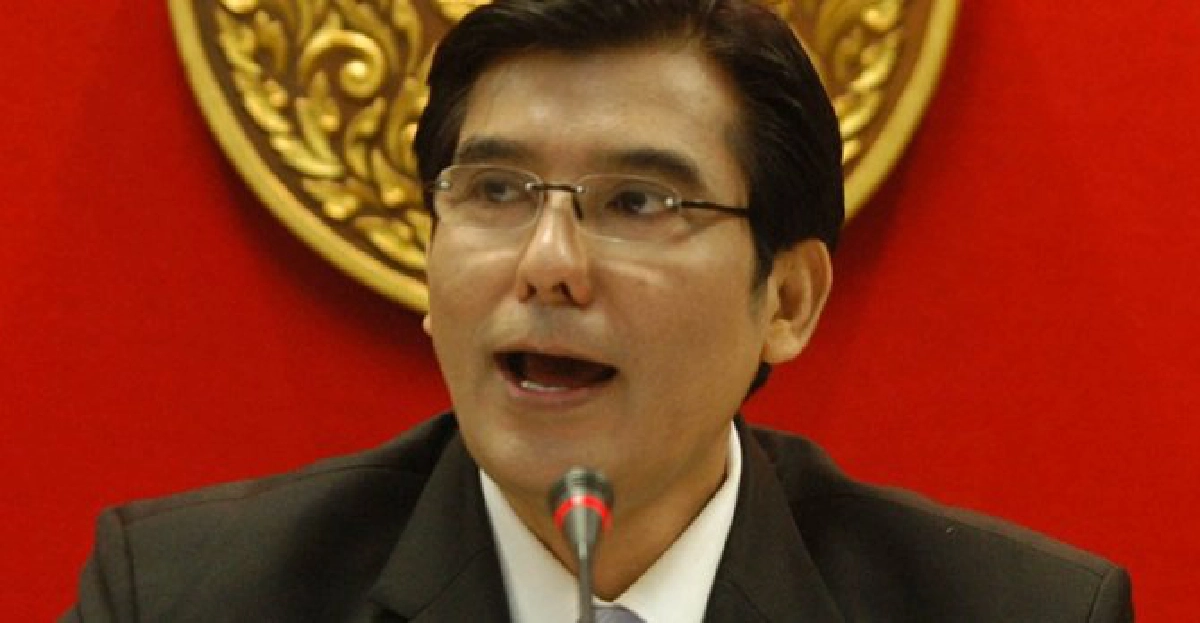 'พท.'ปัด'ปู'ขู่ฟ้องกลบข่าวทุจริตจำนำข้าว 'พท.'ปัด'ปู'ขู่ฟ้องกลบข่าวทุจริตจำนำข้าว