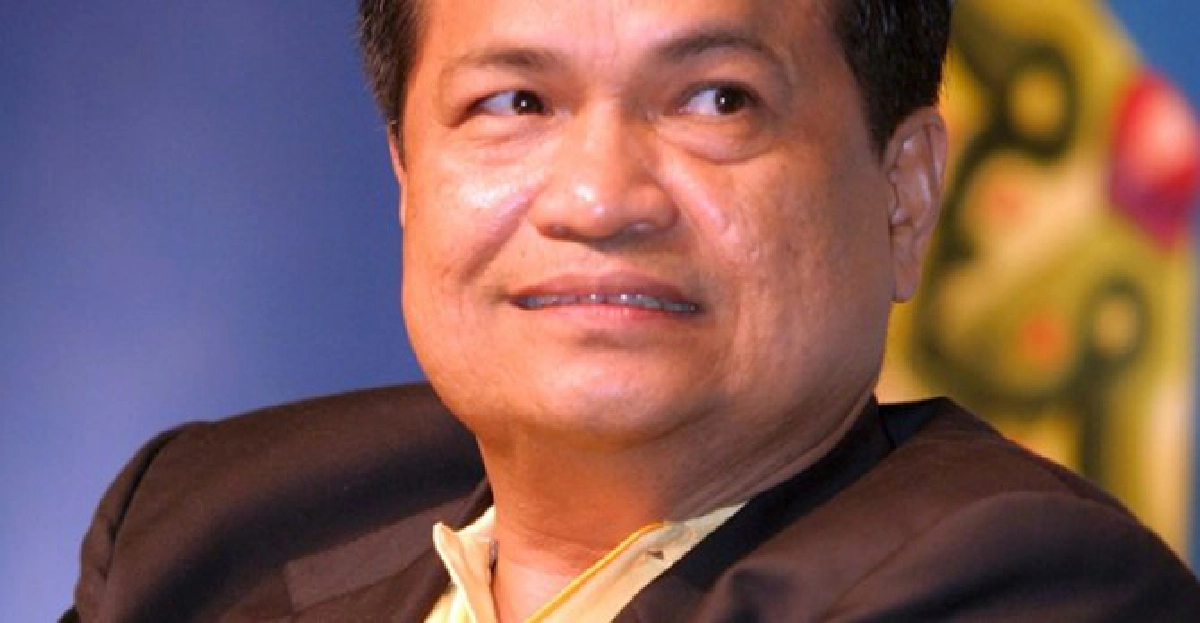 ชก'โหรภิญโญ'พิษวิจารณ์การเมืองโยง'สมีคำ' ชก'โหรภิญโญ'พิษวิจารณ์การเมืองโยง'สมีคำ'