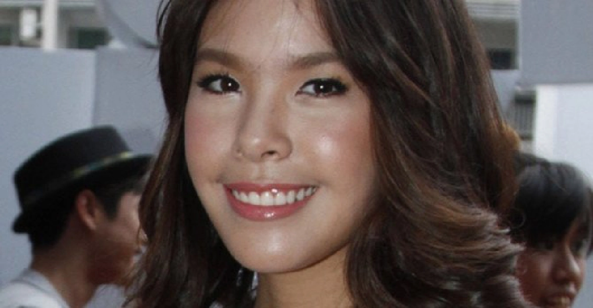 'ชาช่า'ผิดคิวกล้ามเนื้อฉีก
'ชาช่า'ผิดคิวกล้ามเนื้อฉีก