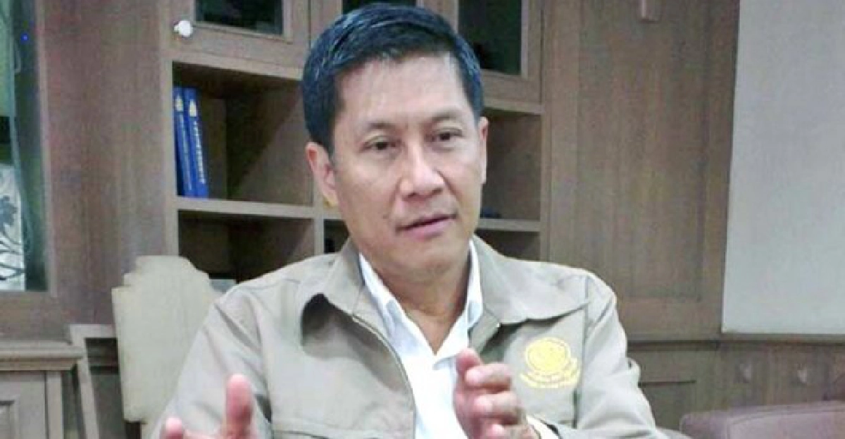 'ภราดร'คาดชุมนุมหน้าสภาหลักหมื่น 'ภราดร'คาดชุมนุมหน้าสภาหลักหมื่น