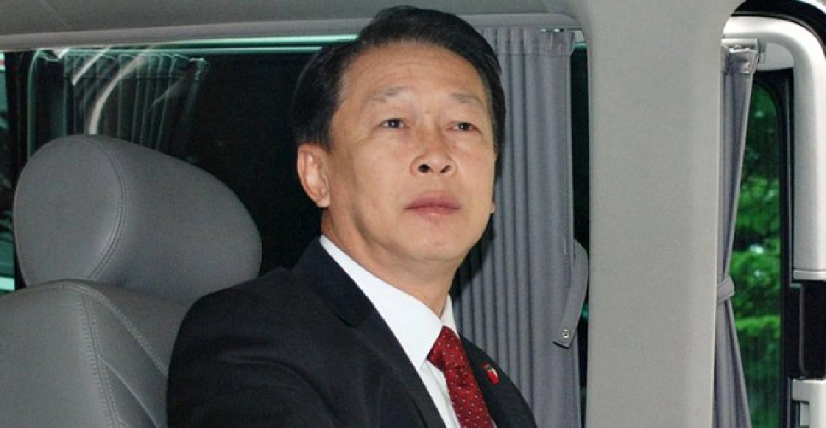 'เจริญ'สั่งจัดโซนนิ่งนักข่าวสภา 'เจริญ'สั่งจัดโซนนิ่งนักข่าวสภา