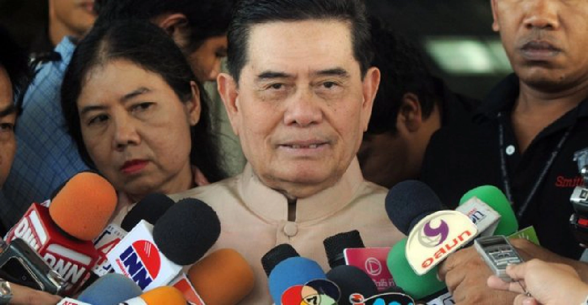 'ประชา'แจงสภาฯประกาศใช้พรบ.มั่นคง 'ประชา'แจงสภาฯประกาศใช้พรบ.มั่นคง